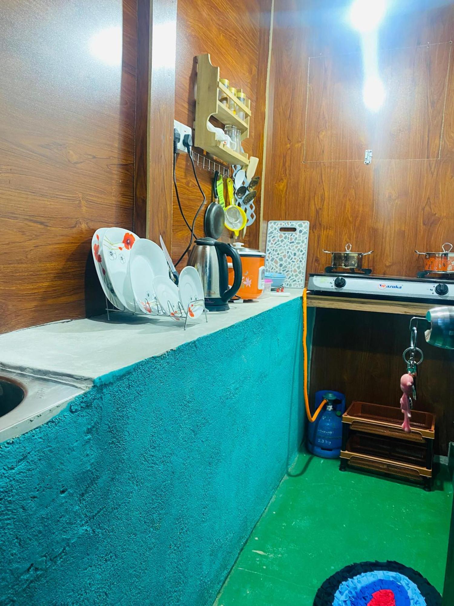 " Yolo " Lovely Cottage Ella Bagian luar foto